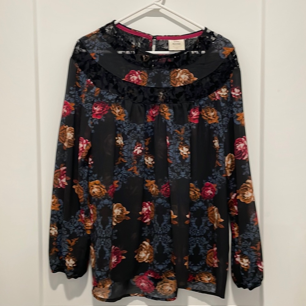 Knox Rose top